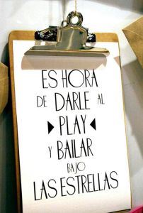 es hora de darle play